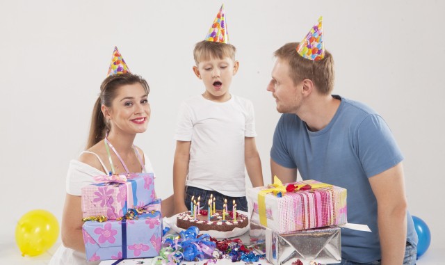 友人の誕生日に贈る英語フレーズ18選 Happy Birthdayに添える例文をご紹介 Nexseed Blog