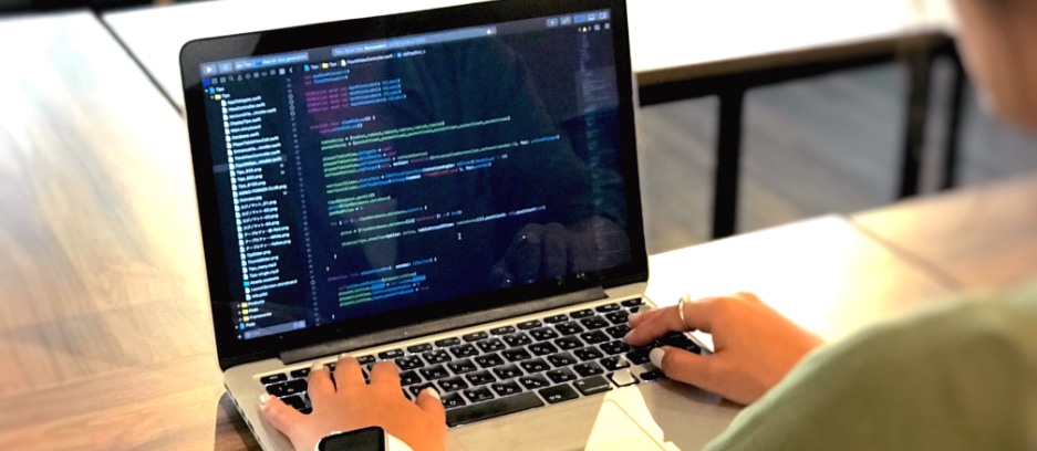 スキルを深め、広げる必修 / 選択科目制度